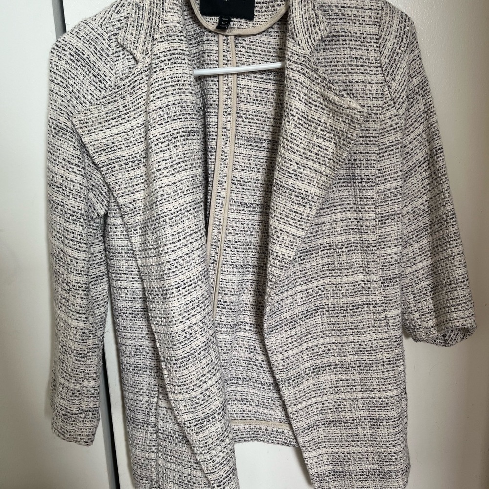 Banana Republic Cream and Black Blazer Tailored Suit Jacket